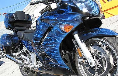 truefire flames on Yamaha motorcycle