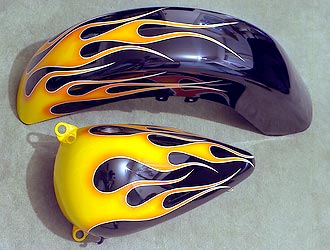 traditional larger style flames on tank and fender