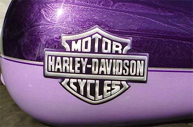 two-tone Harley Davidson motorcycle tank